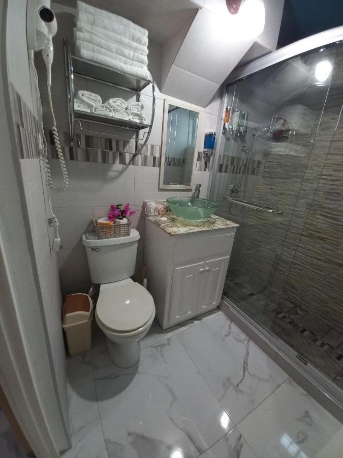 Apartamento Sea Castles La Vue Montego Bay Exterior foto